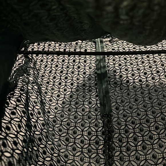 Zara green lace frill top - M - Picture 6 of 7